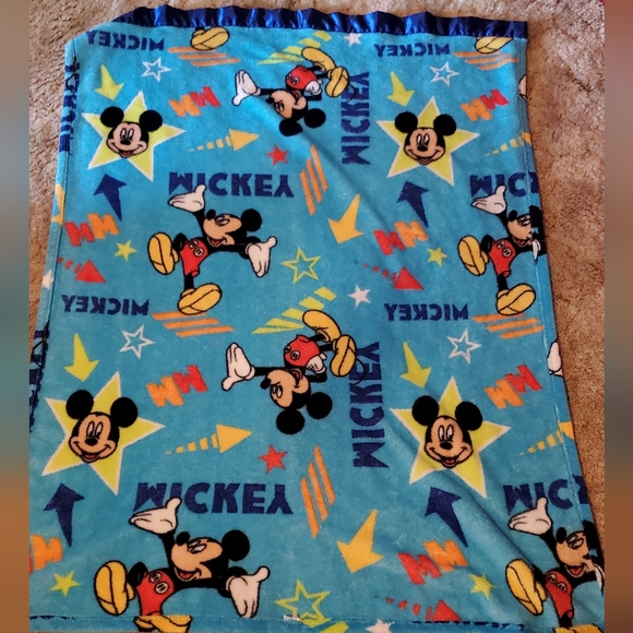 Disney Mickey Mouse Childrens Fleece Blanket With Satin Trim - Picture 2 of 2